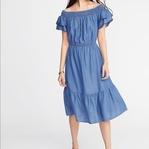 NWT Old Navy midi ruffle dress